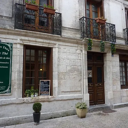Chambres D'hotes Au Nid Des Thes Brantôme