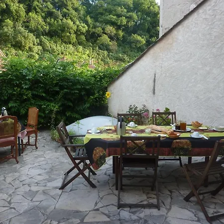 Bed and Breakfast Chambres D'hotes Au Nid Des Thes