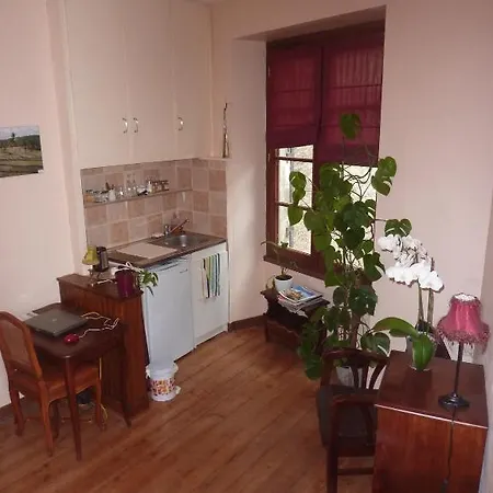 Chambres D'hotes Au Nid Des Thes Bed and Breakfast *