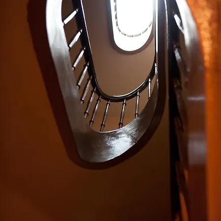 Chambres D'hotes Au Nid Des Thes *