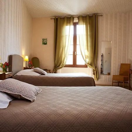 Chambres D'hotes Au Nid Des Thes *