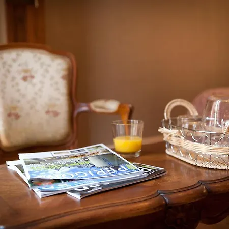 Bed and Breakfast Chambres D'hotes Au Nid Des Thes Brantôme